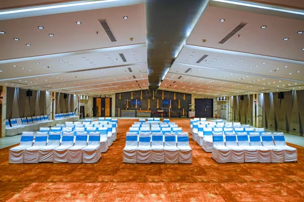 Banquet & Conference Halls — Hotel Holiday Resort Puri